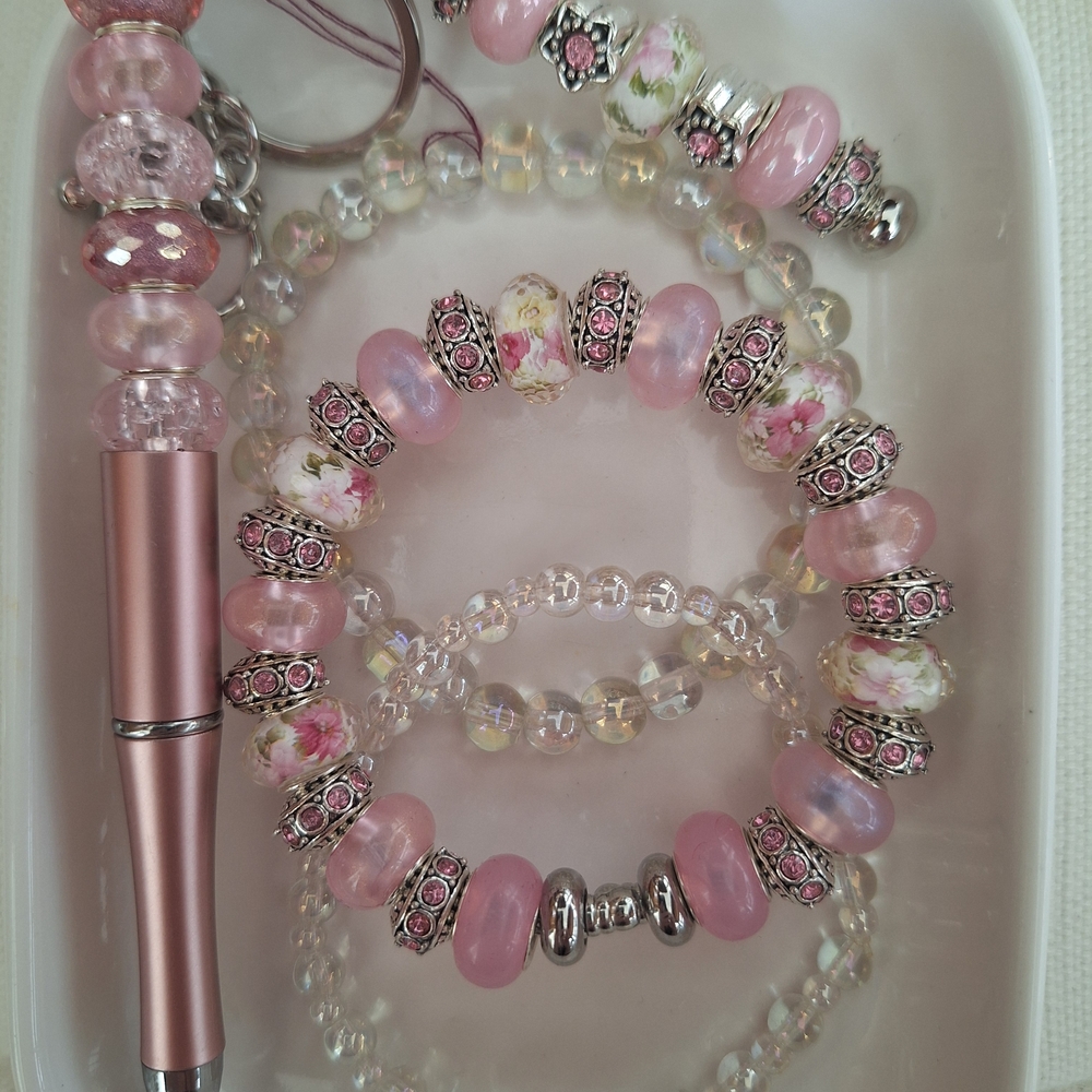 Pink Beaded Bracelet Set with Pen